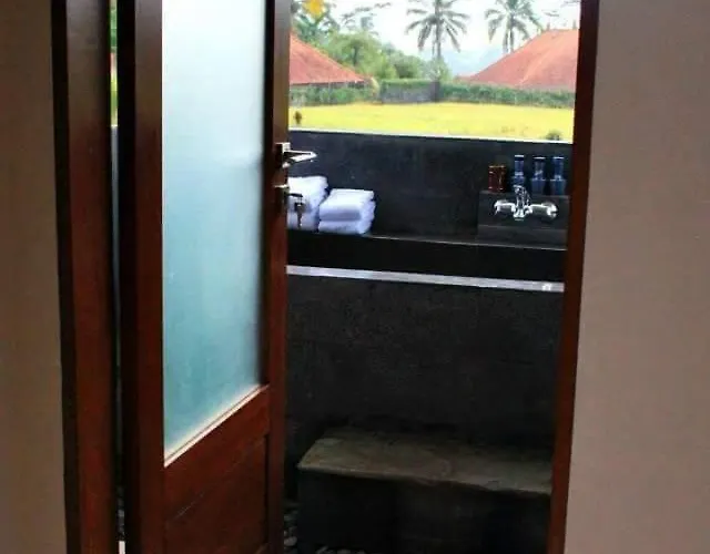 Kemuning Guest house 3*