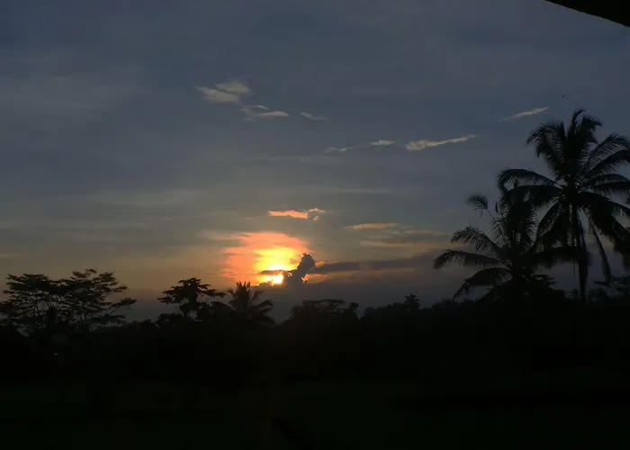 Kemuning Guest house 3*