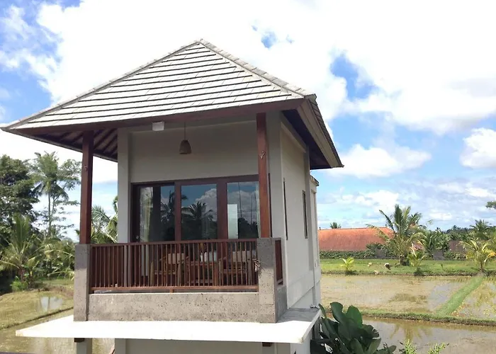Guest house Kemuning 3*